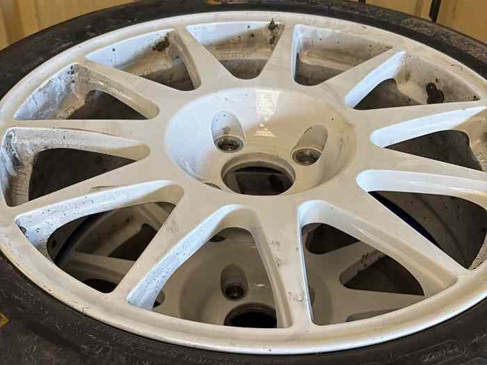 10 jantes 208 rc4 + 10 pneus michelin ...