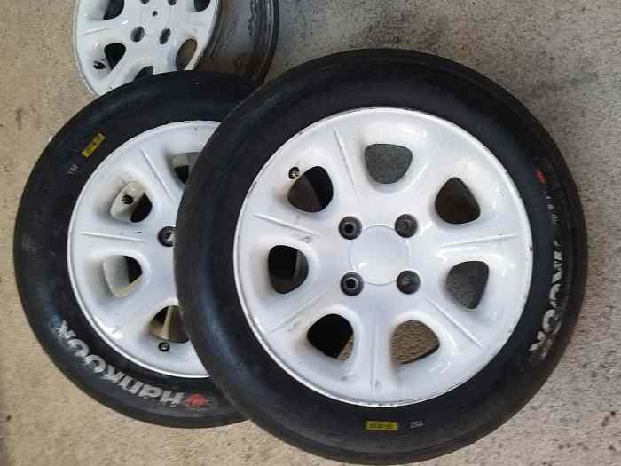2 hankook T52 14 pouces
