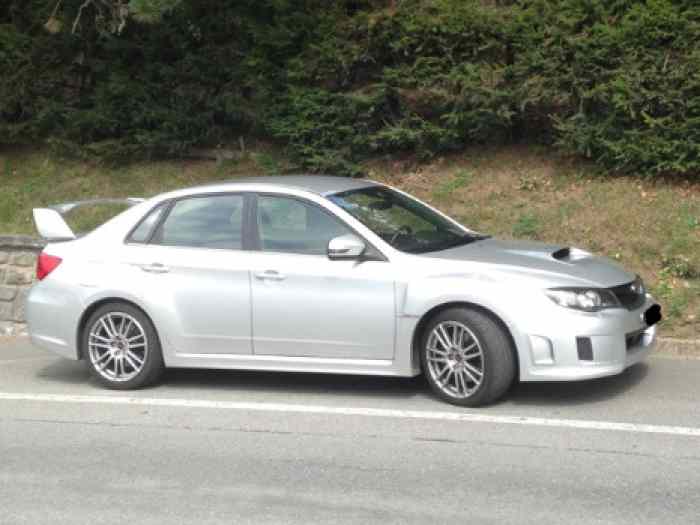 Vends Subaru WRX STi