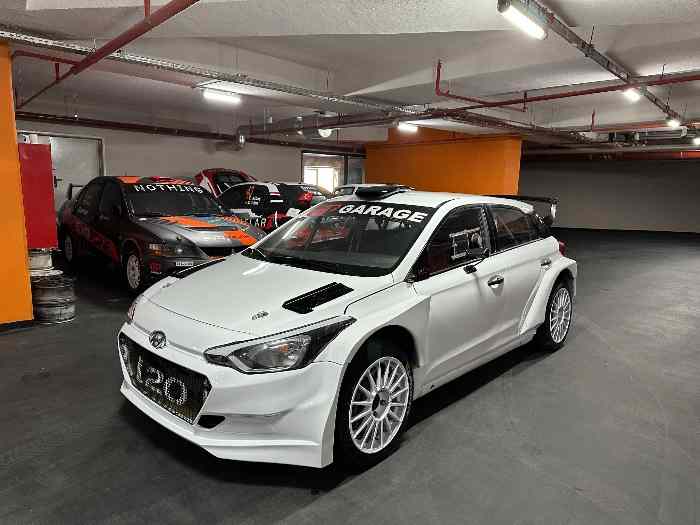 HYUNDAI I20 R5 EVO2 (EX FACTORY CAR)