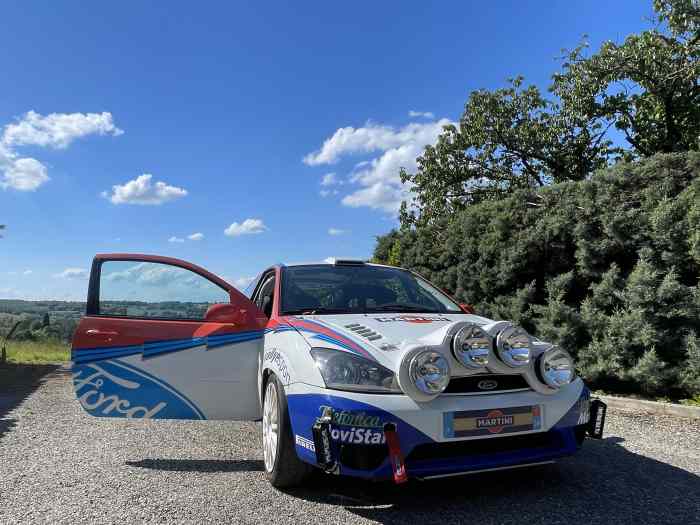 Ford FOCUS ST170 (2002) 5