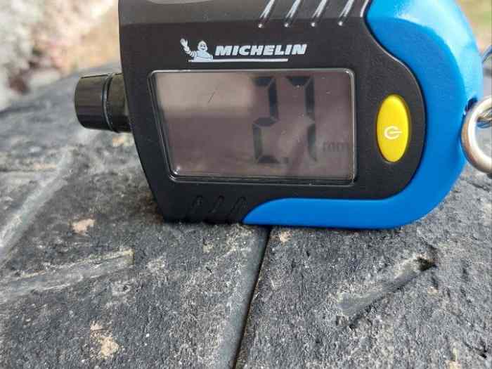 Pneus rallye 17 pouces MICHELIN R 11 2