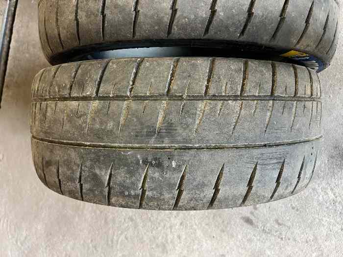4 Michelin M21 rodés 18 pouces 1