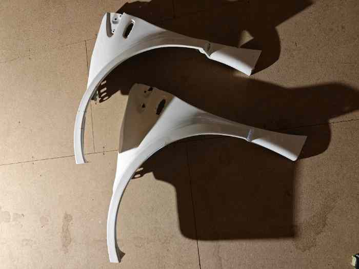 LOT AILES AVANT 208 T16 / R5 1