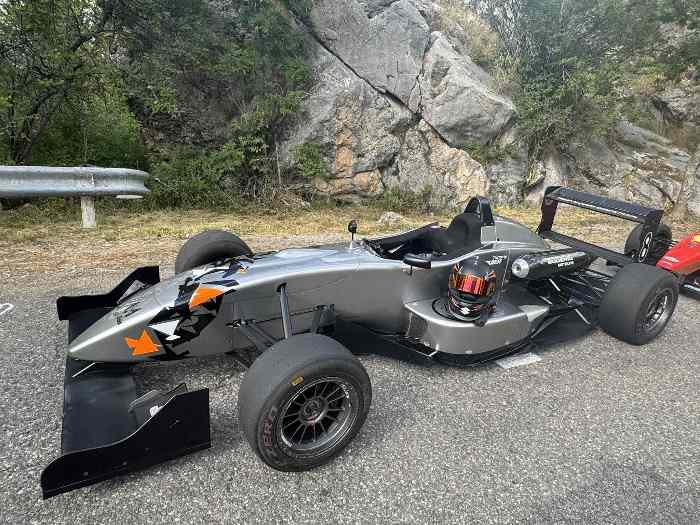 Dallara F302
