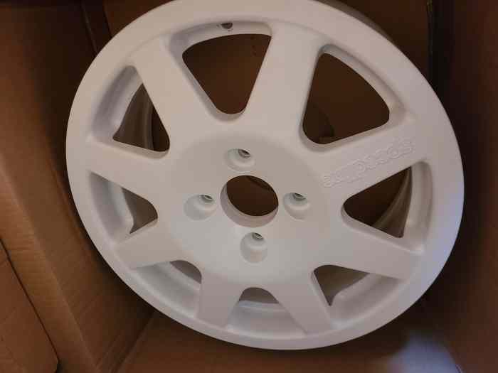 Vends 4 jantes 106 kitcar 1