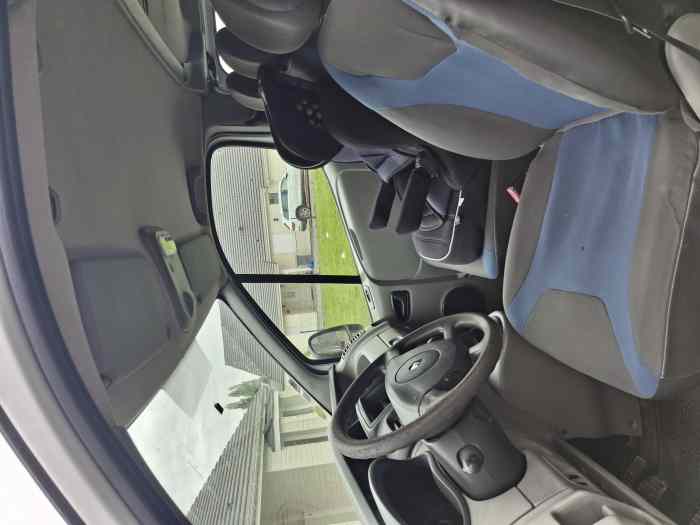 Trafic 2.0 dci 115cv 6 places 1