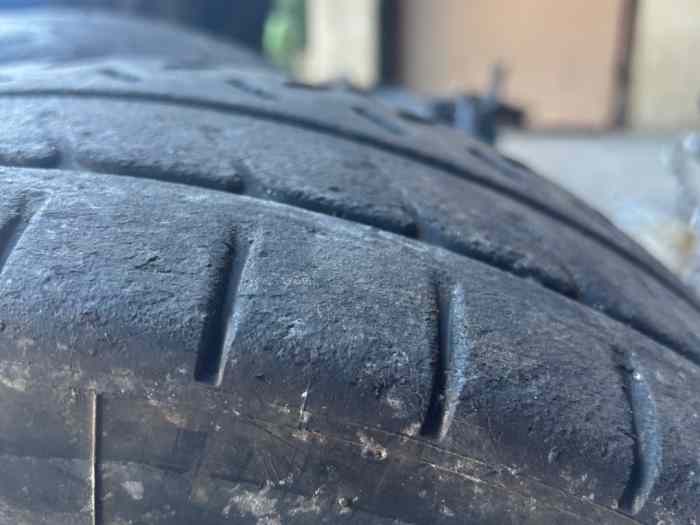 Pneus Michelin 15 pouces r31 2