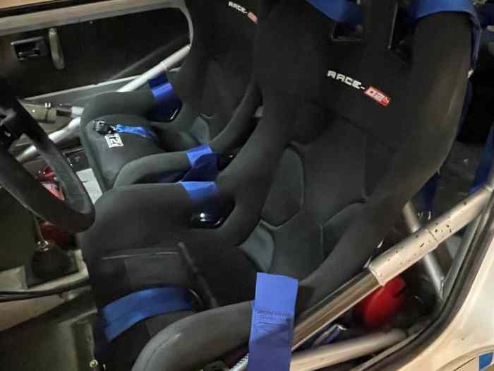 2 baquets de 2025 GT2i FIA Race-02L -V2 Fibre