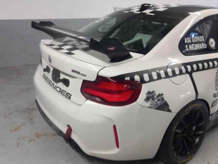 BMW M2 CS RACING 5