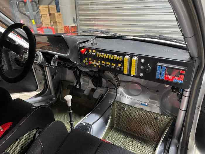 PEUGEOT 205 GTi 1.9 Gr.A - PTH FIA jamais roulé 1