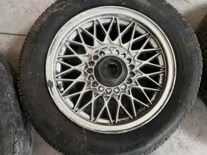 Jantes bbs 15 pouces bmw m3 e30 à restaurer 2