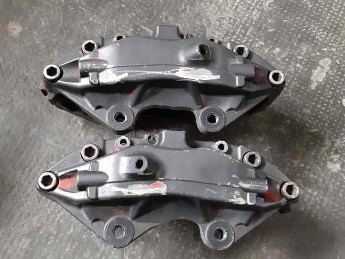 Étriers Brembo 4 pistons 607 V6 (+kit ...