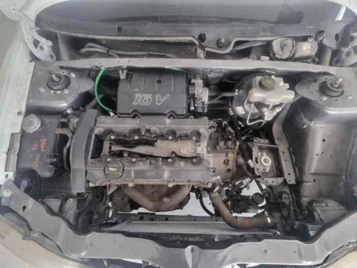 PEUGEOT 106 1.6 16V 5