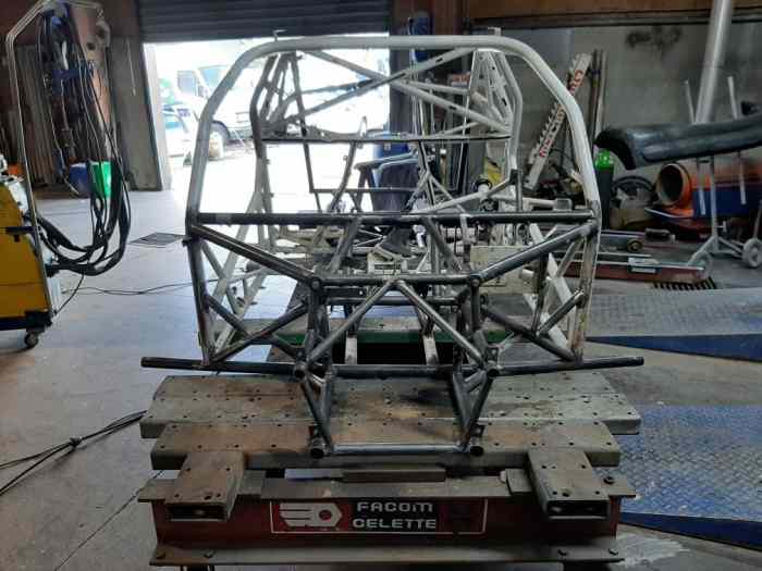 Chassis T3F GEMBO avec coque polyester