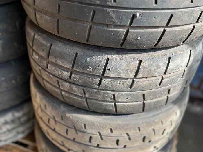 8 Pneus MRF en 14 pouces 2