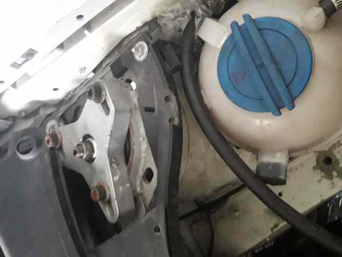 Clio 3 Cup X85 Chassi 4