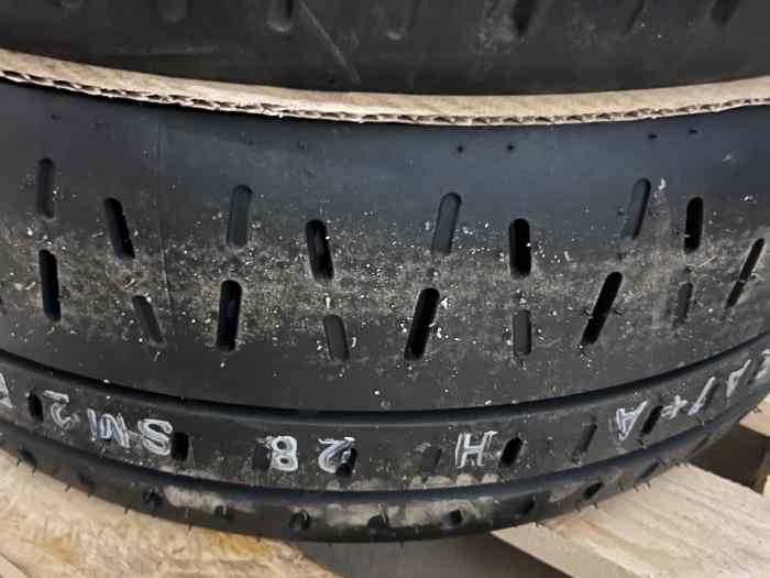 Pirelli RA7+A 17 pouces 5
