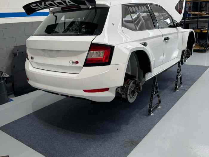 LCS loue Skoda Evo 1
