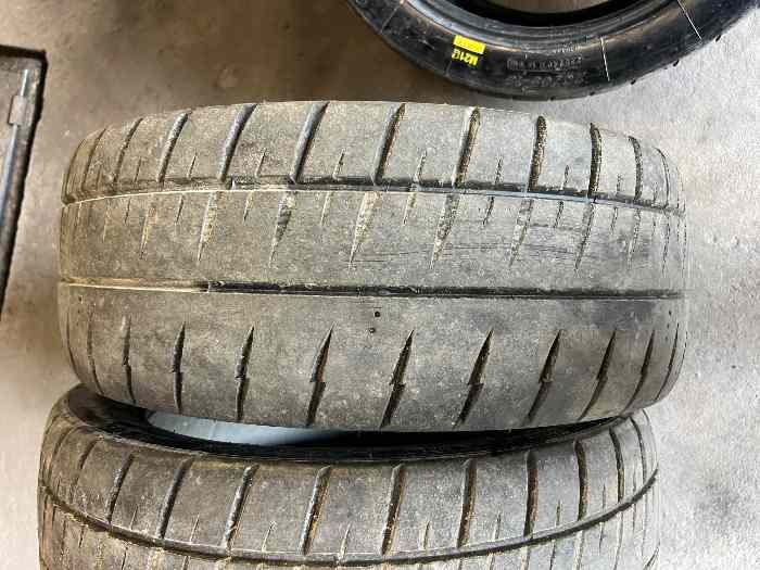 4 Michelin M21 rodés 18 pouces 2