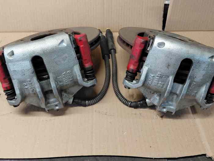 etriers avant neufs 206 s16 1