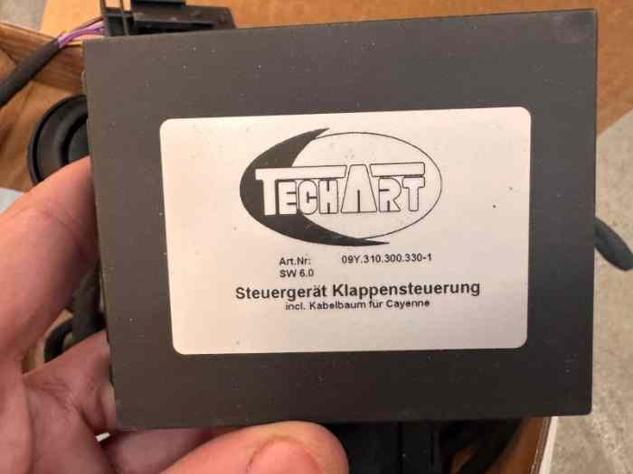 Module gestion moteur (ECU tuning box) Porsche Cayenne 2