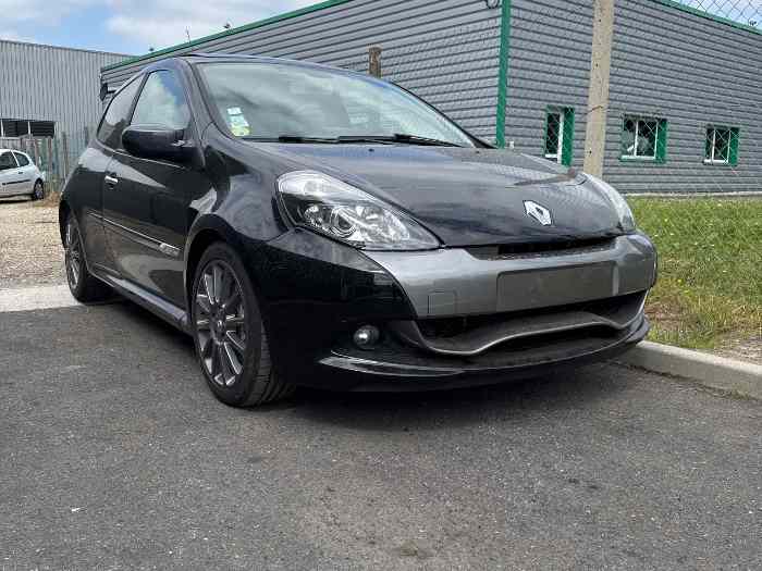 Clio3 rs phase 2 sans carte grise 0