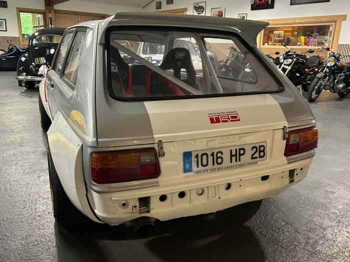 Toyota Starlet KP61 2