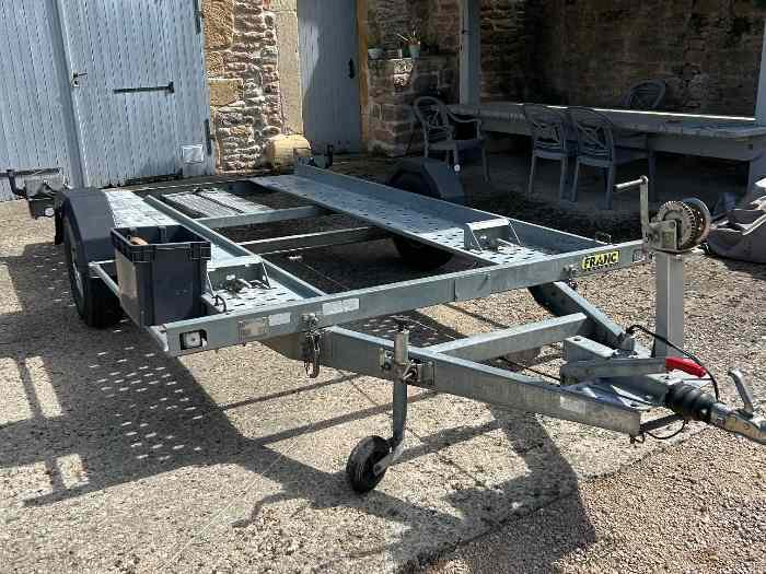 Remorque 1300 kg 0