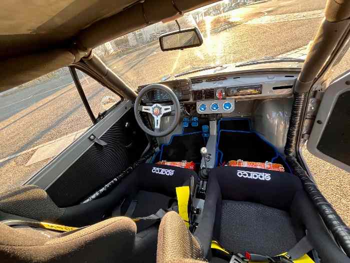 Fiat 126 de collection avec préparation Abarth 4
