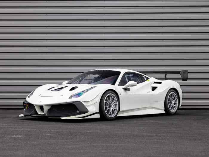 Ferrari 488 Challenge Evo 0