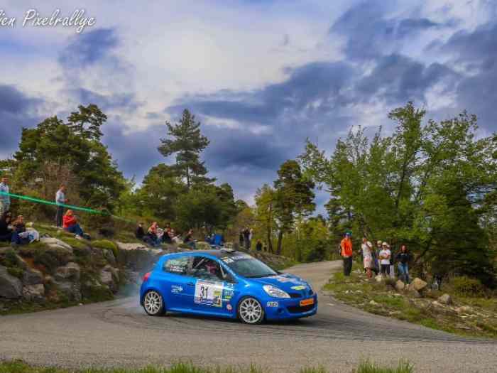 Clio R3 Max 4