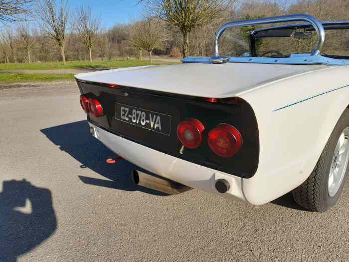 Triumph tr6 1