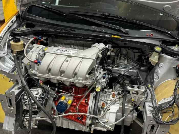 Clio R3 Maxi ETAT NEUF 2