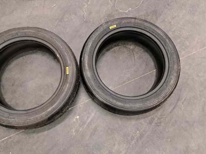 Yokohama A051T SS NEUFS 190/600 R16 1