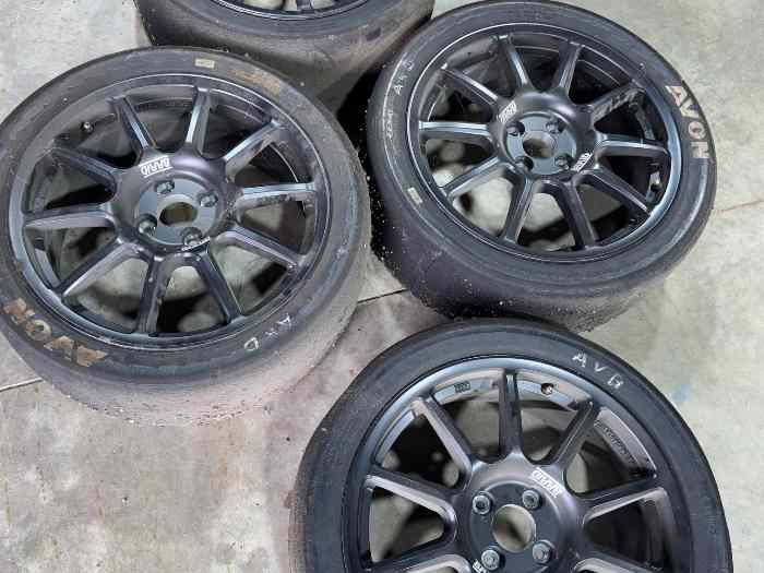 Jantes braid 17 Renault 0