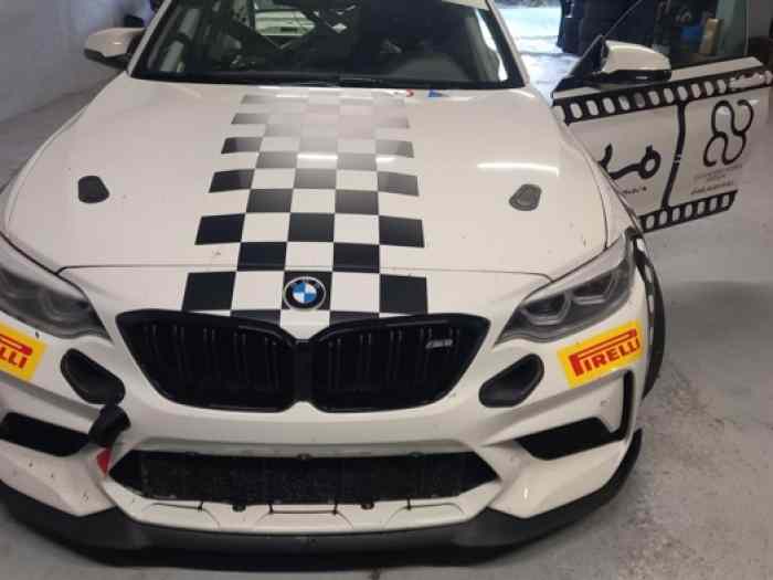 BMW M2 CS RACING 2