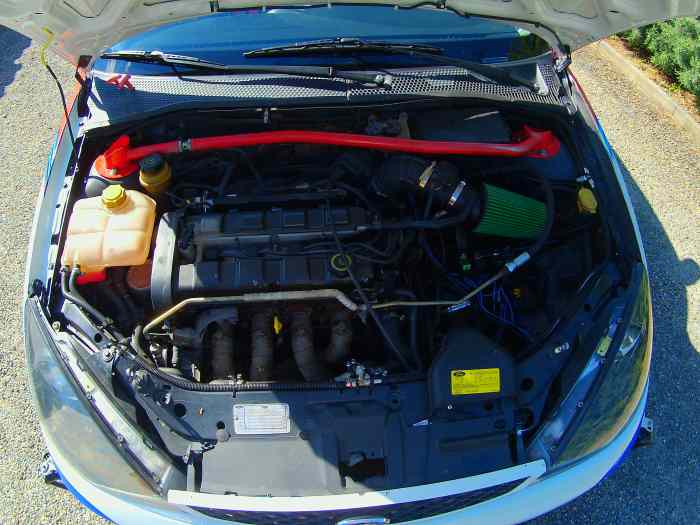 Ford FOCUS ST170 (2002) 2