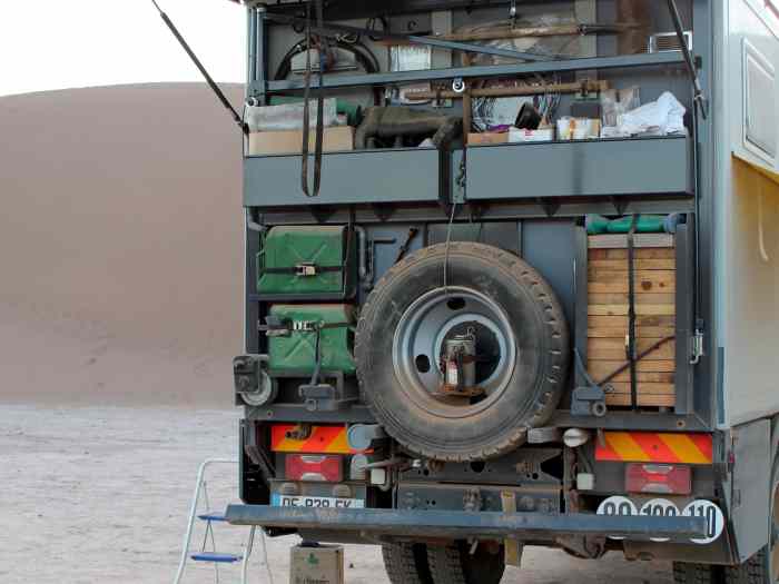 Camion aménagé 4x4 - VASP CARAVANE - 3 places CG - Renault 110/150 1