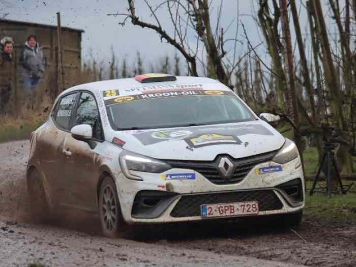 Clio Rally5 RC5