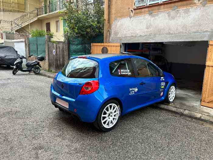 Clio R3 Max 5