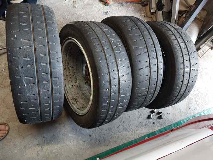 Pneus Pirelli 15 pouces RK5A RK7 2025 1