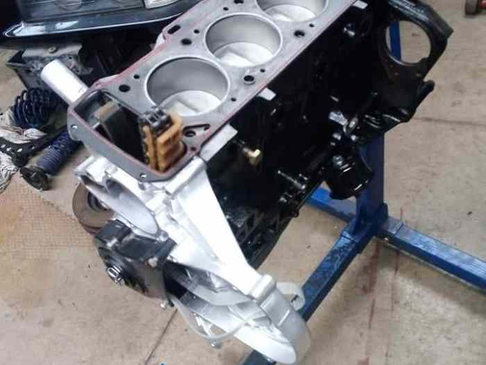 Moteur M10 BMW rénové de A à Z 2002 TI 4
