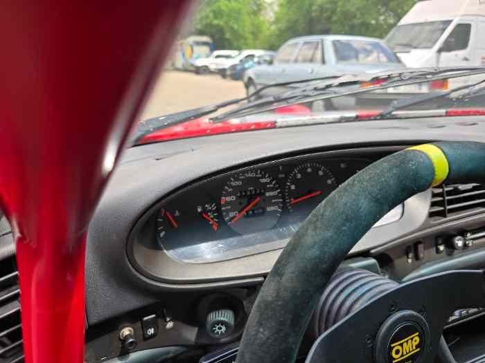 Porsche 944S 4