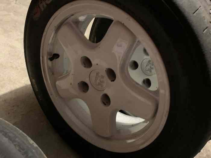 4 pneus hankook 14 pouces de début 202...