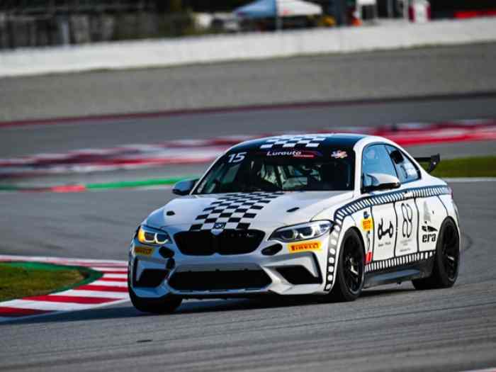 BMW M2 CS RACING