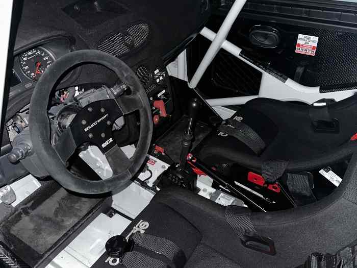 Clio 3 RS A7 ( PRÊTE À ROULER ) 3
