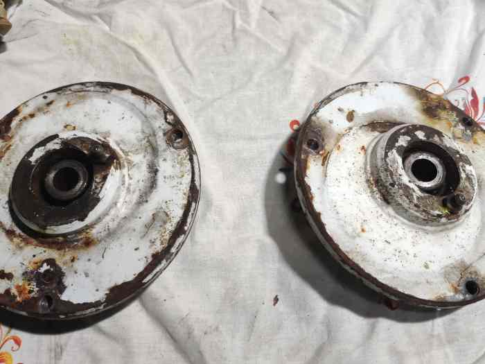Platines rotules 205/309