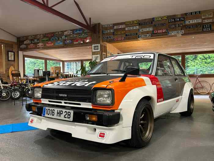 Toyota Starlet KP61 1