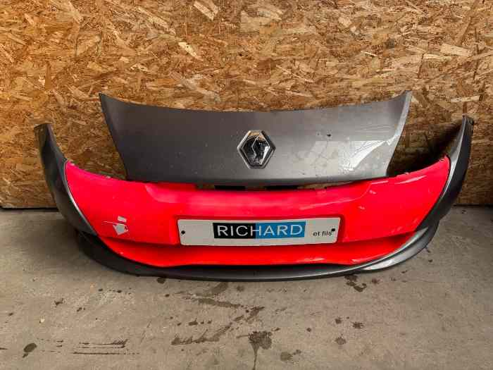 Pare choc Clio 3 rs 0